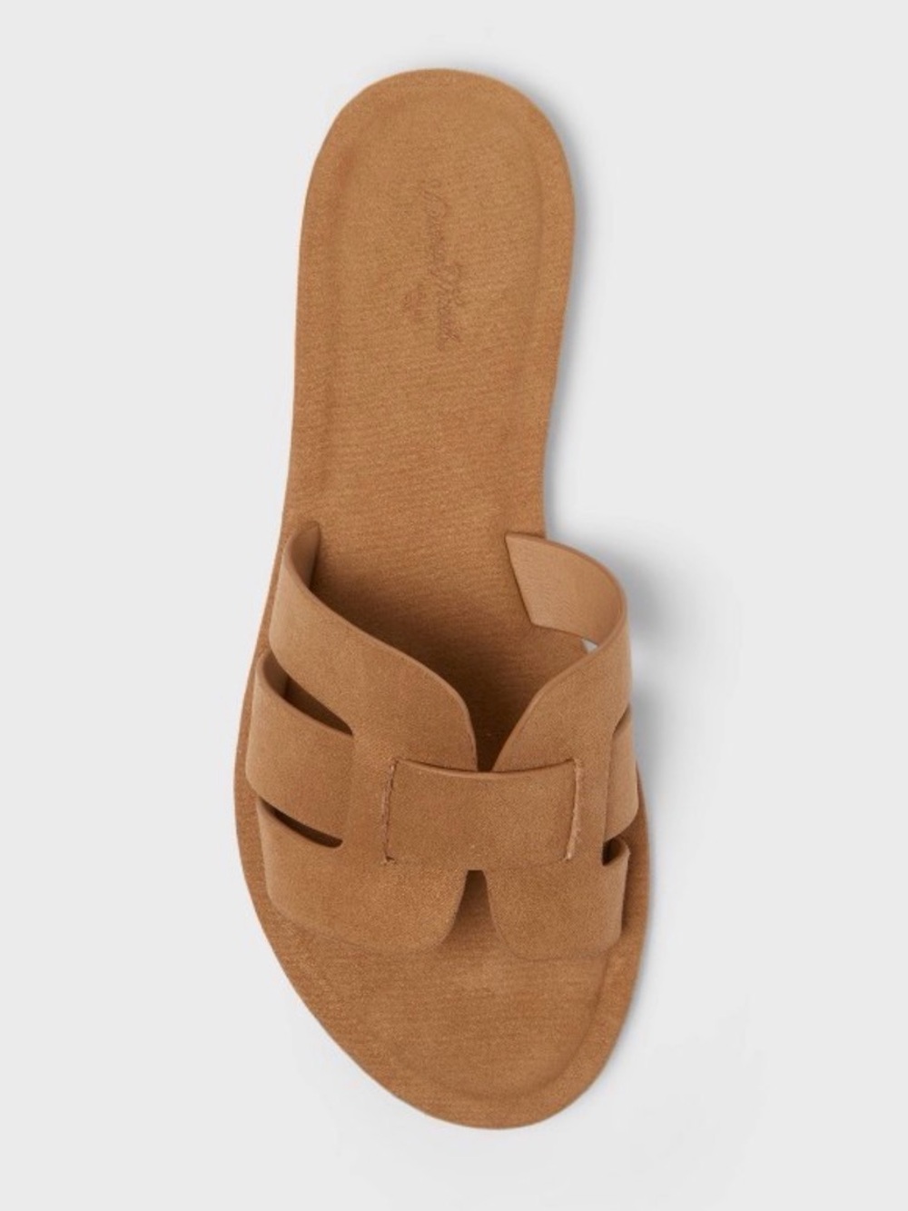 NWT Carla Flat Sandals in taupe from Universal Thread - Size 9
